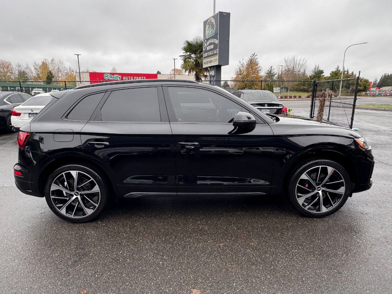 Used 2021 Audi SQ5 Premium Plus w/ Premium Plus Package image 32