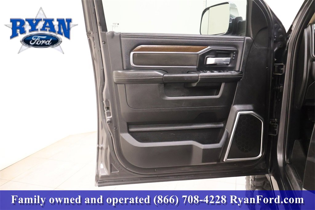 Used 2022 RAM 2500 Laramie image 9