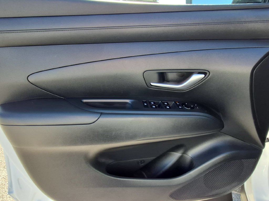 Used 2026 Hyundai Tucson SEL FWD image 9