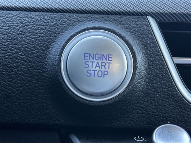 Used 2025 Hyundai Sonata Limited image 17