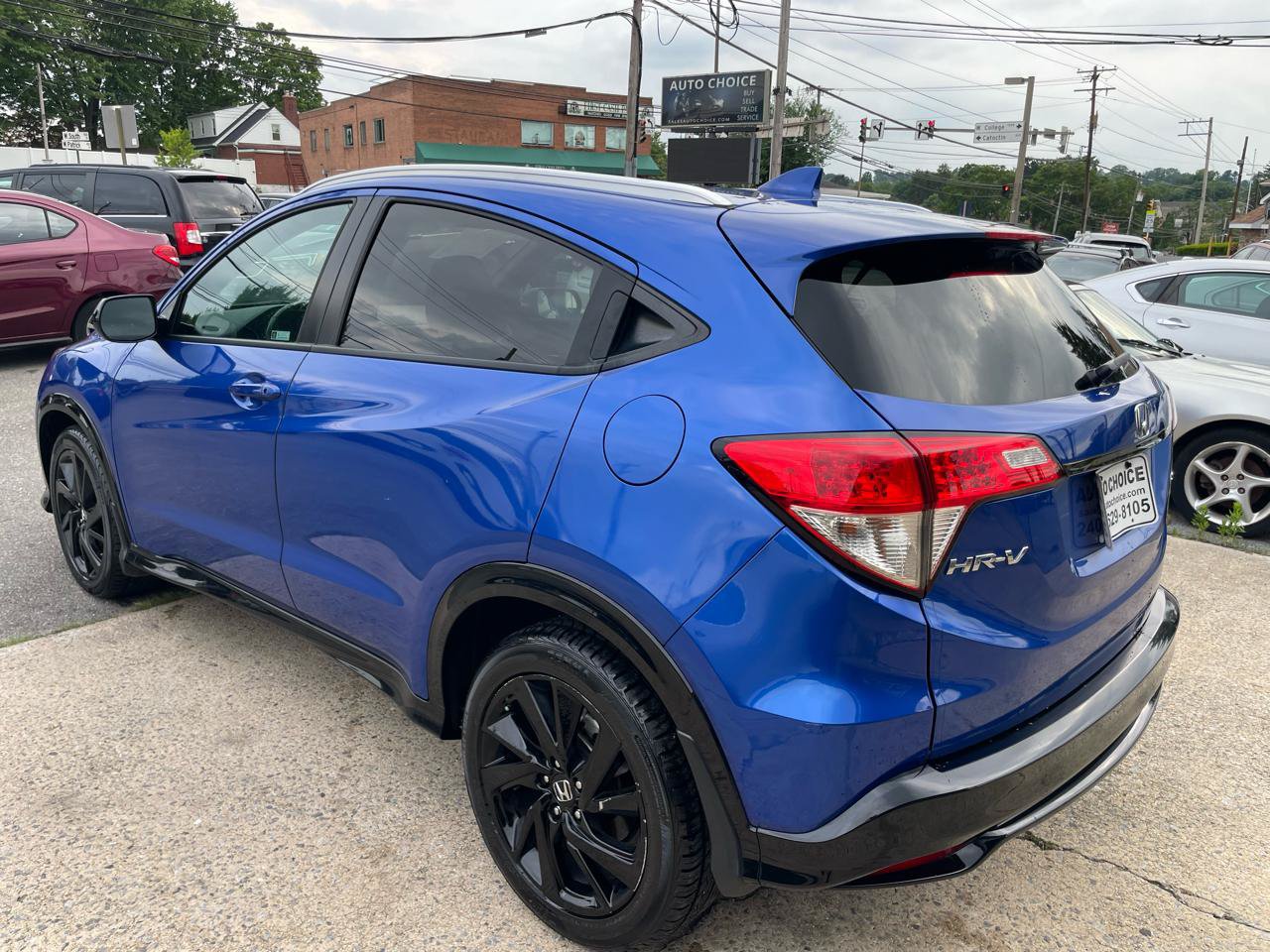 Used 2022 Honda HR-V Sport image 11