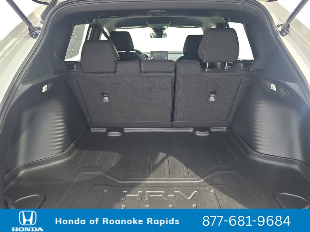 Used 2025 Honda HR-V Sport image 19
