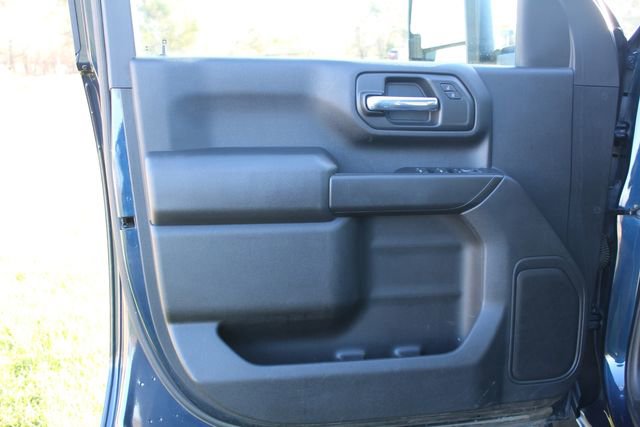 Used 2020 Chevrolet Silverado 2500 Custom w/ Custom Value Package image 20