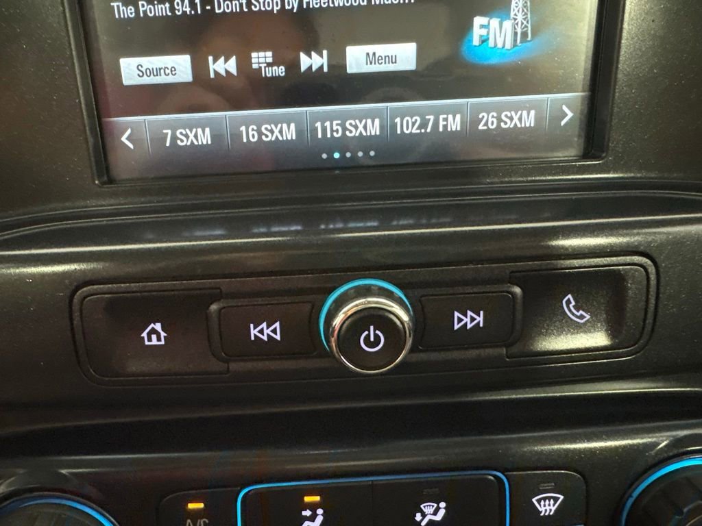 Used 2018 Chevrolet Silverado 1500 Custom w/ Custom Value Package AWD/4WD image 25