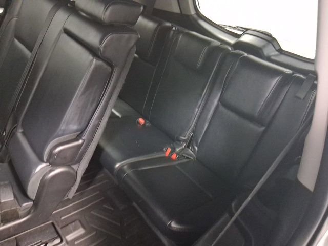 Used 2019 Toyota Highlander XLE w/ Carpet Mat Package (TMS) AWD/4WD image 15