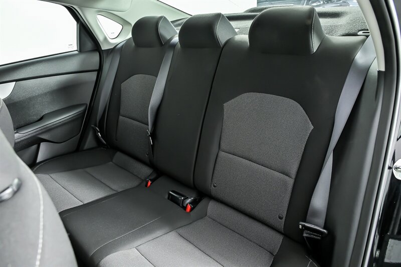 Used 2024 Kia Forte LXS FWD image 21