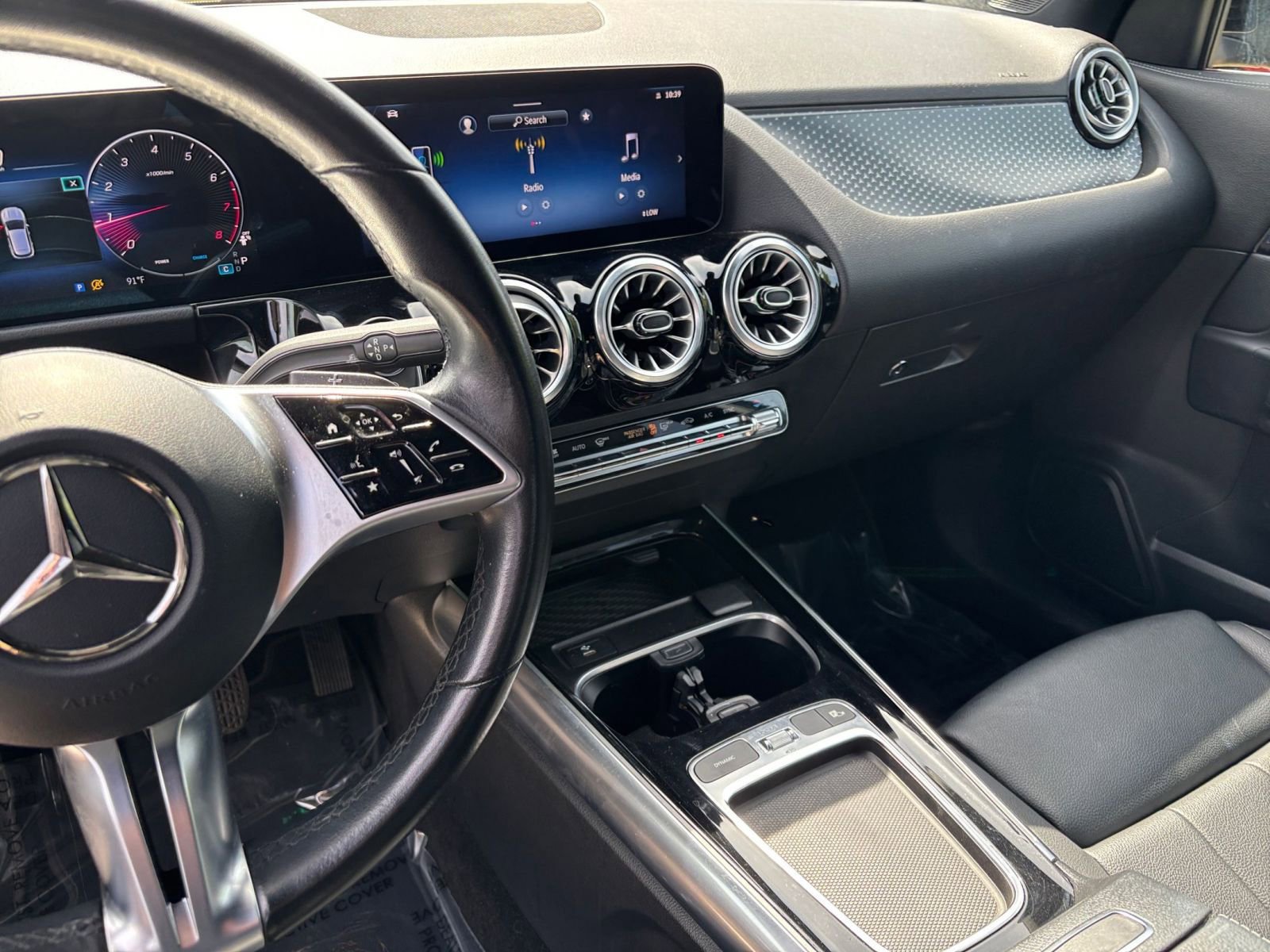 Used 2024 Mercedes-Benz GLA 250 image 42