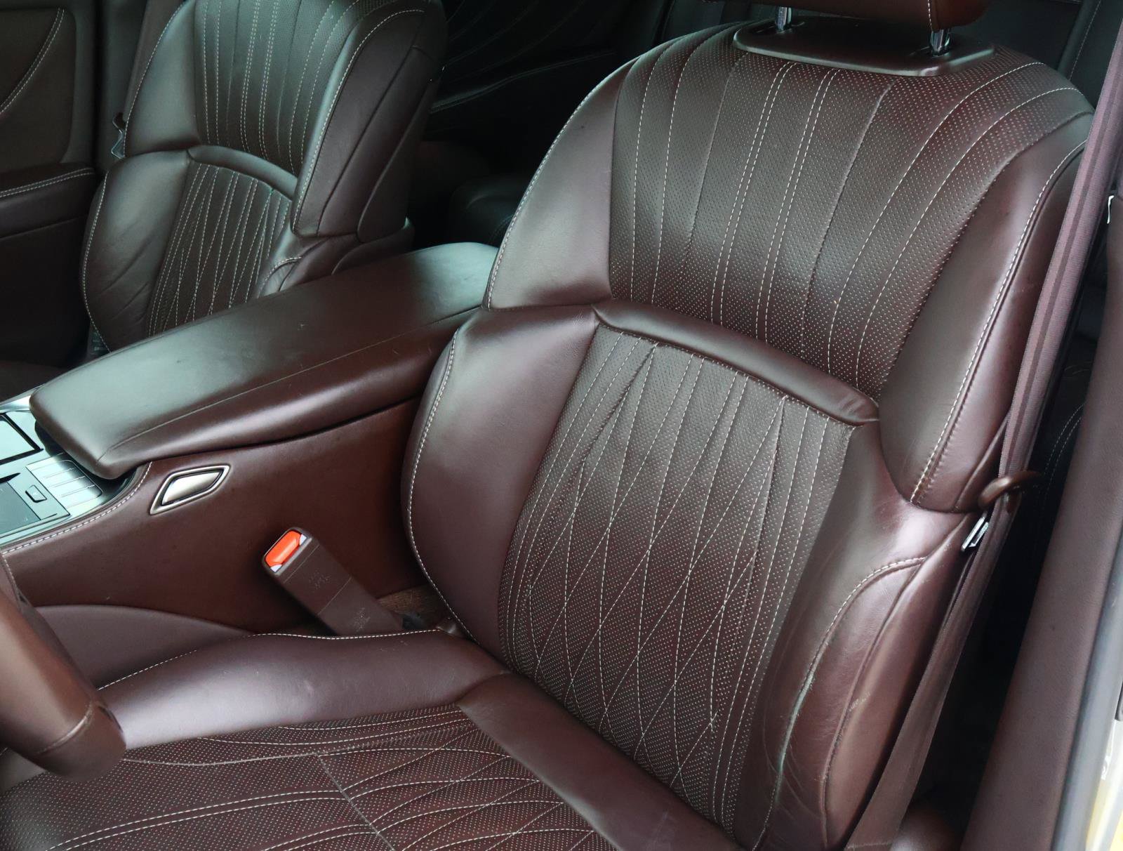 Used 2020 Lexus LS 500 w/ Interior Upgrade Package RWD image 12