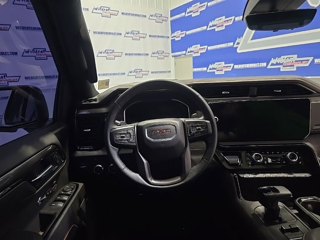 Used 2024 GMC Sierra 1500 AT4 w/ Technology Package image 2