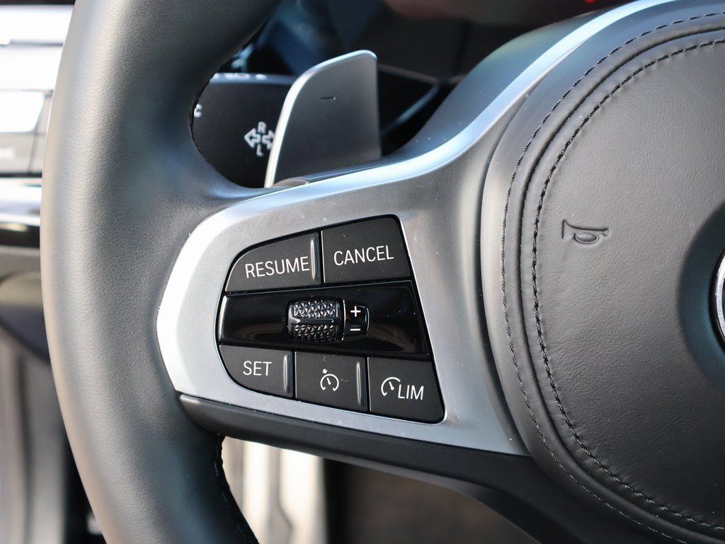 Used 2024 BMW Z4 M40i w/ Premium Package image 30