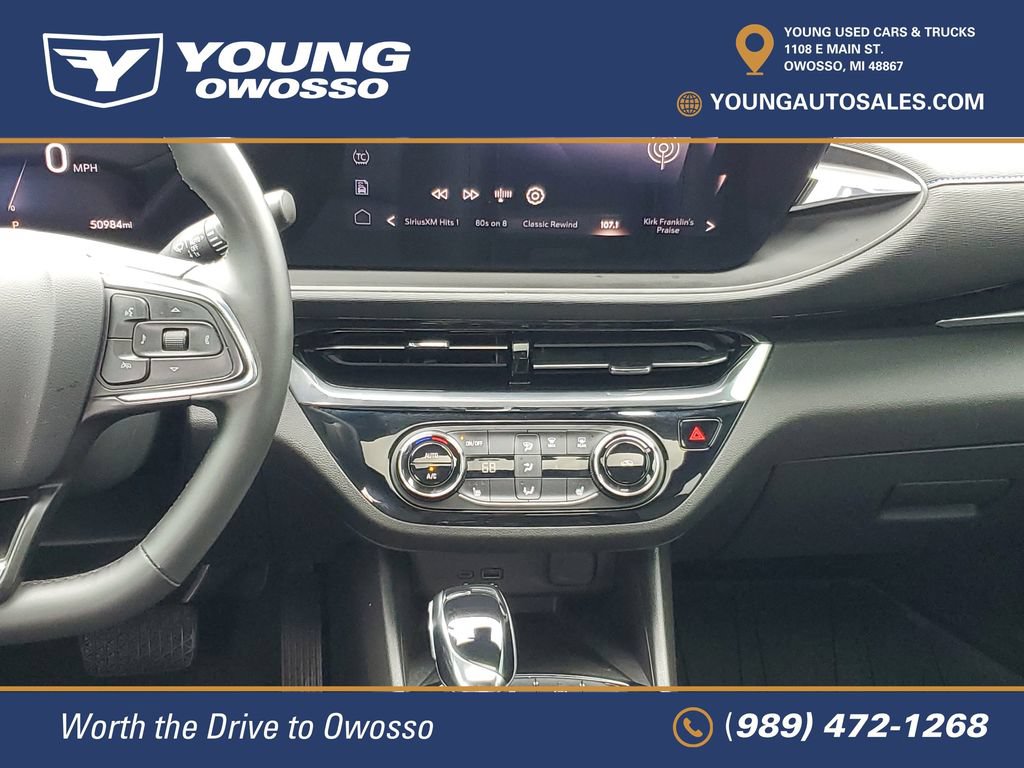 Used 2025 Buick Envista Sport Touring w/ Experience Buick Package FWD image 27