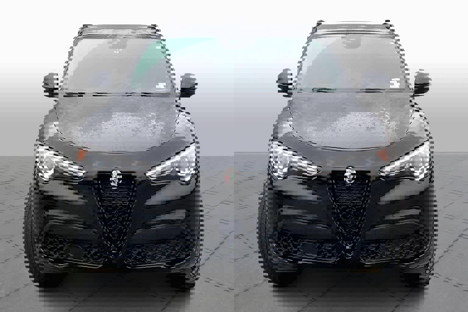 Used 2021 Alfa Romeo Stelvio Ti Sport image 3