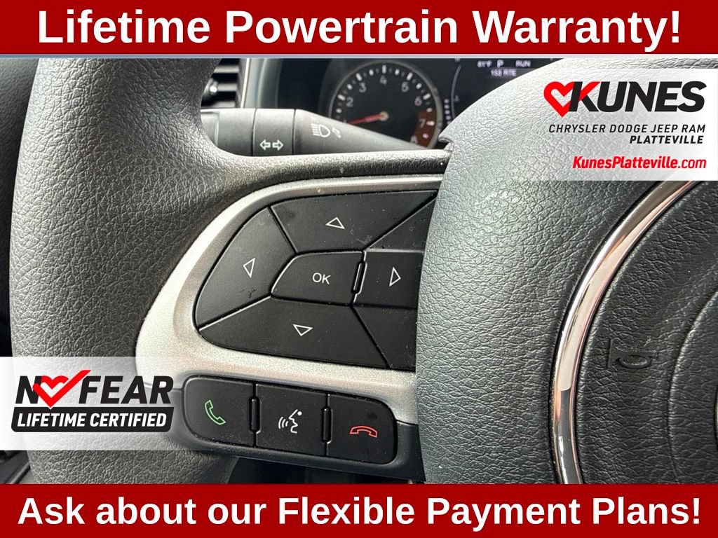 Used 2023 Jeep Renegade Latitude AWD/4WD image 20