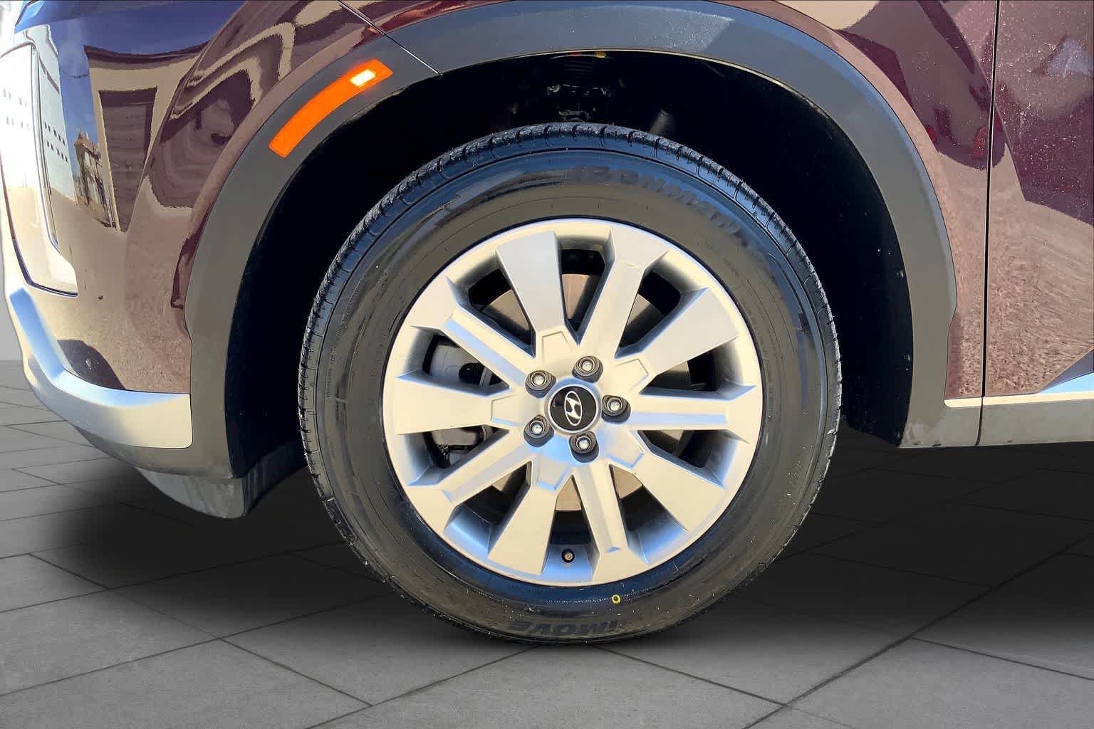 Used 2024 Hyundai Palisade SEL AWD/4WD image 11