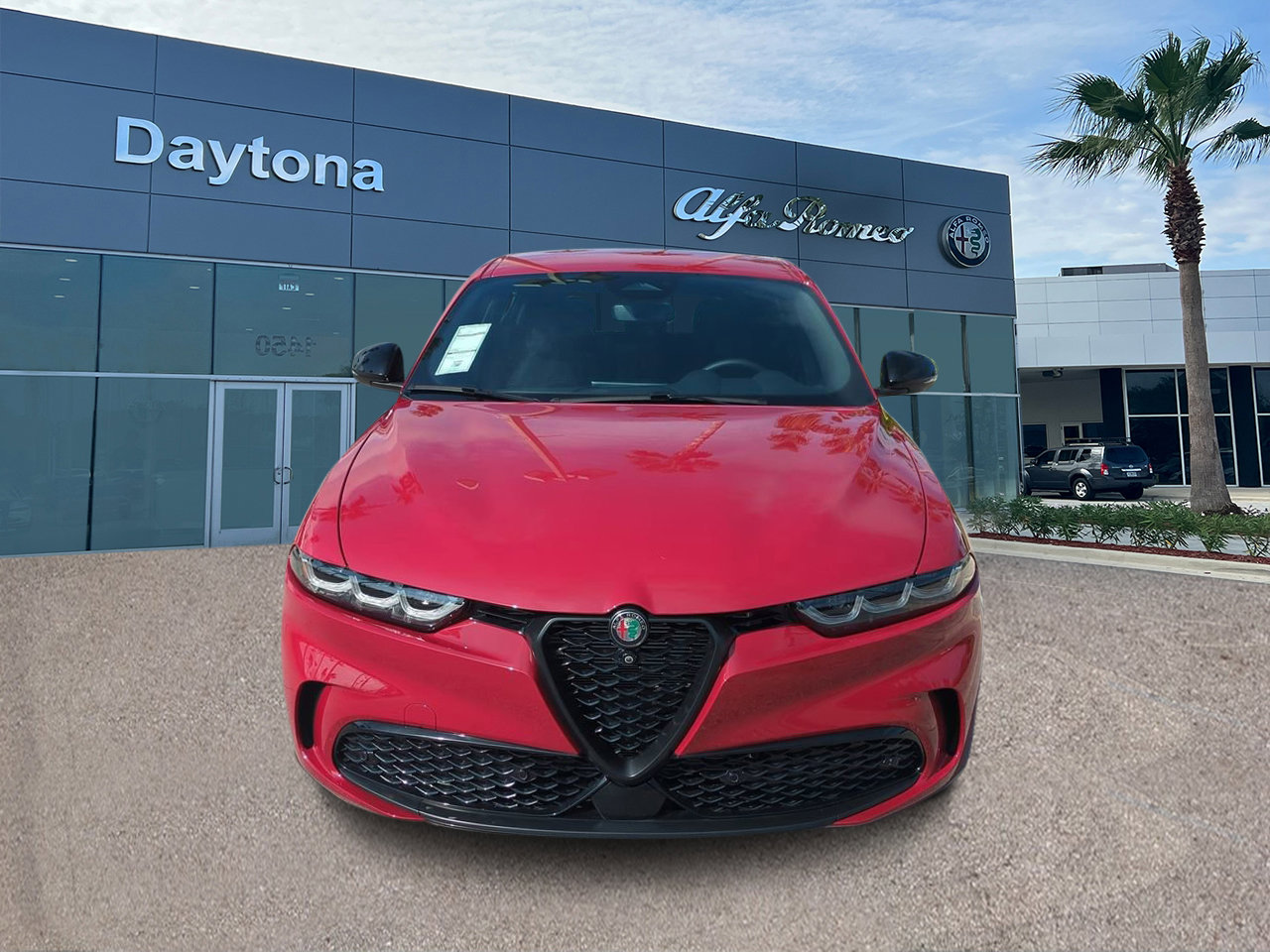 New 2025 Alfa Romeo Tonale w/ Active Assist Package image 8