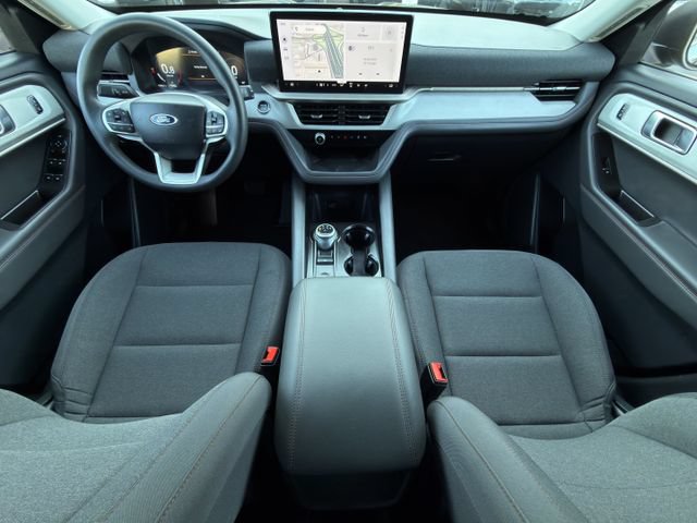 Used 2026 Ford Explorer Active RWD image 9