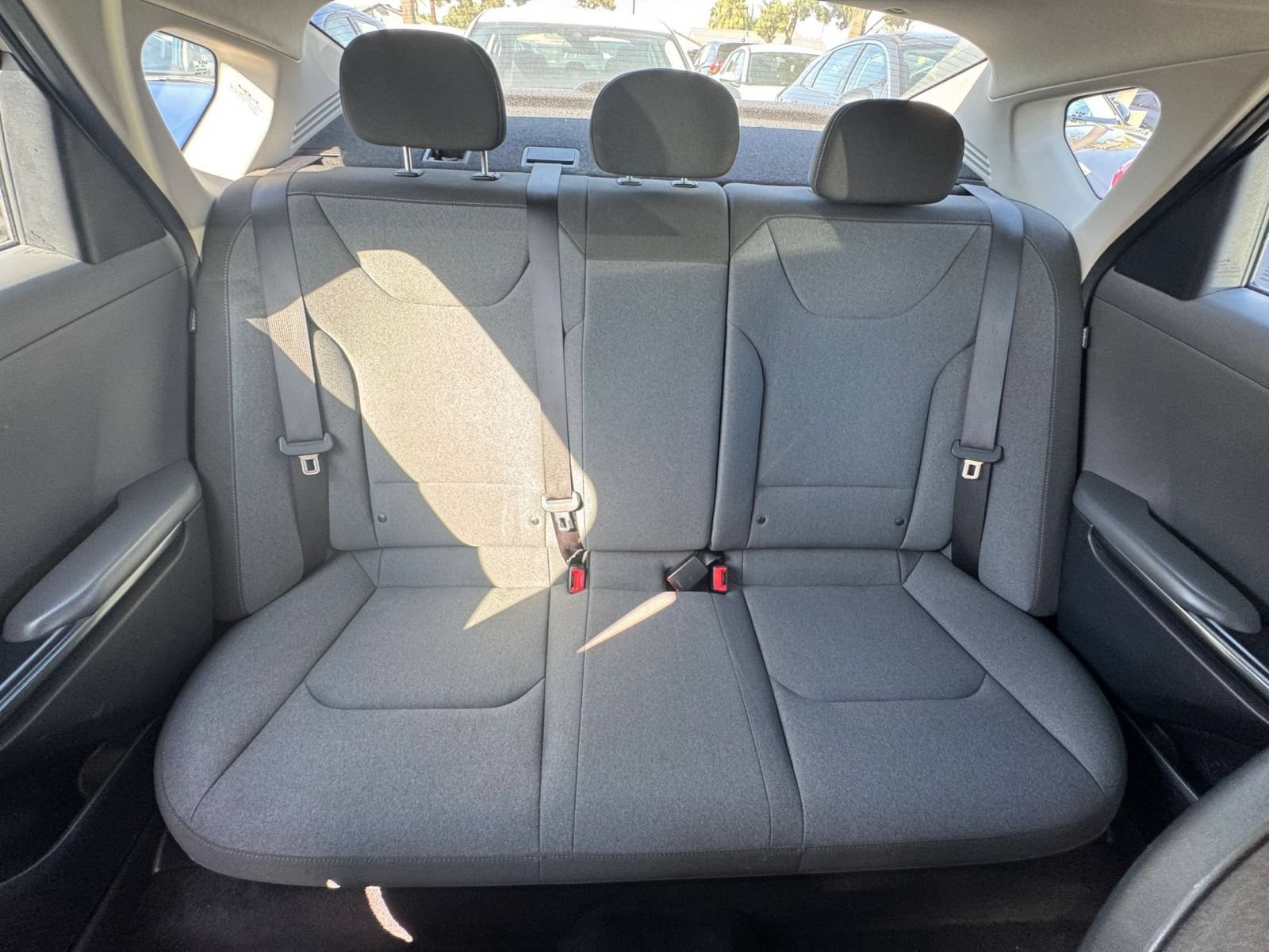 Used 2025 Kia K4 FWD image 37