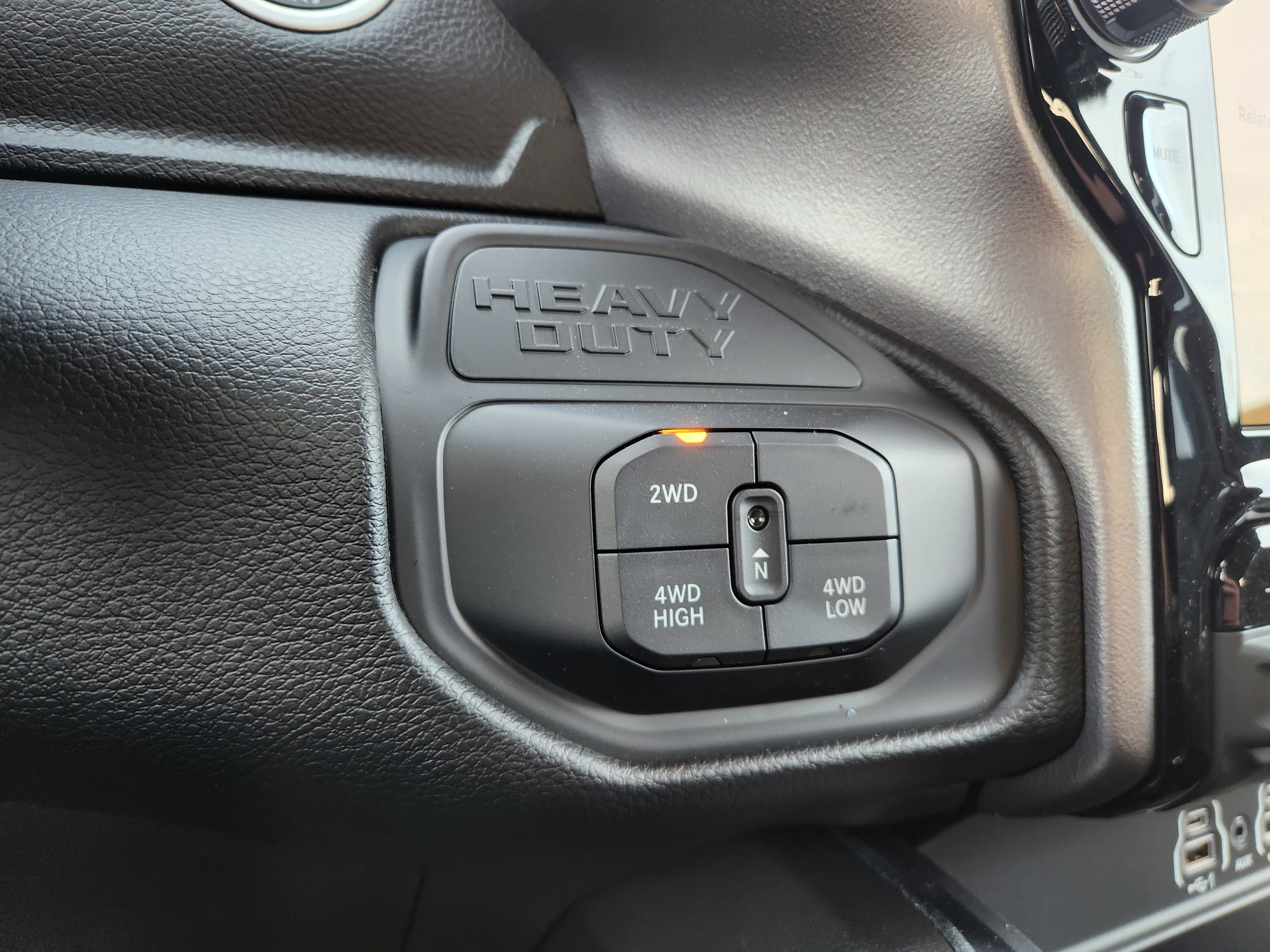 New 2026 RAM 2500 Big Horn AWD/4WD image 21