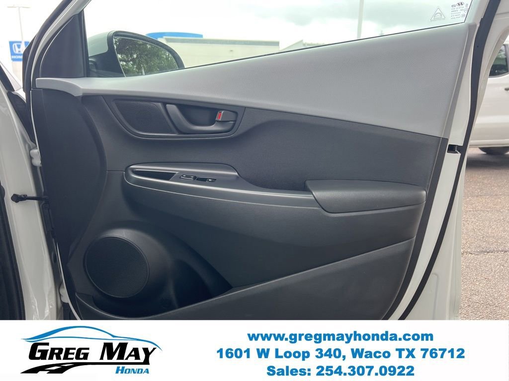 Used 2018 Hyundai Kona SEL AWD/4WD image 11