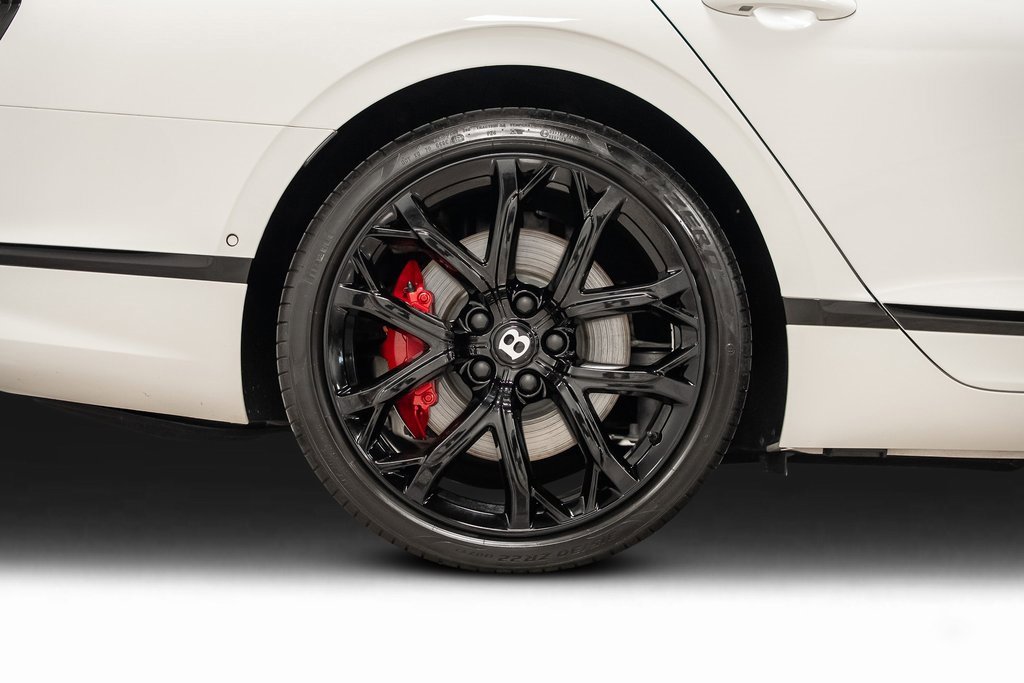 Used 2023 Bentley Flying Spur W12 image 29