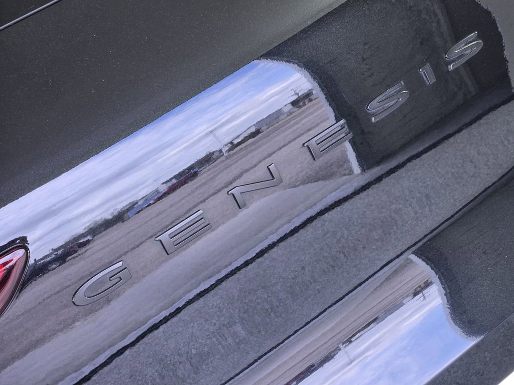 Used 2023 Genesis GV70 3.5T Sport w/ Sport Prestige Package image 11