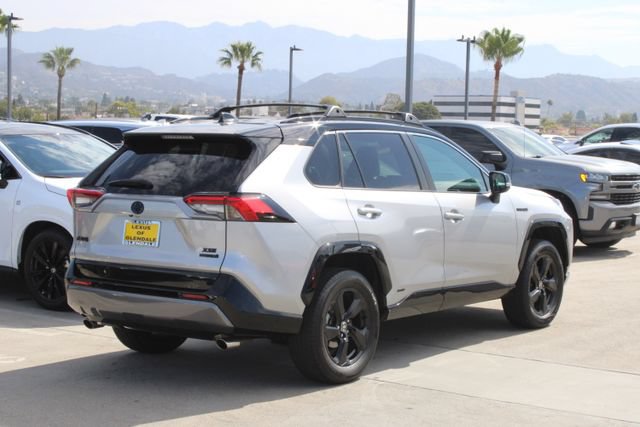 Used 2021 Toyota RAV4 XSE AWD/4WD image 21