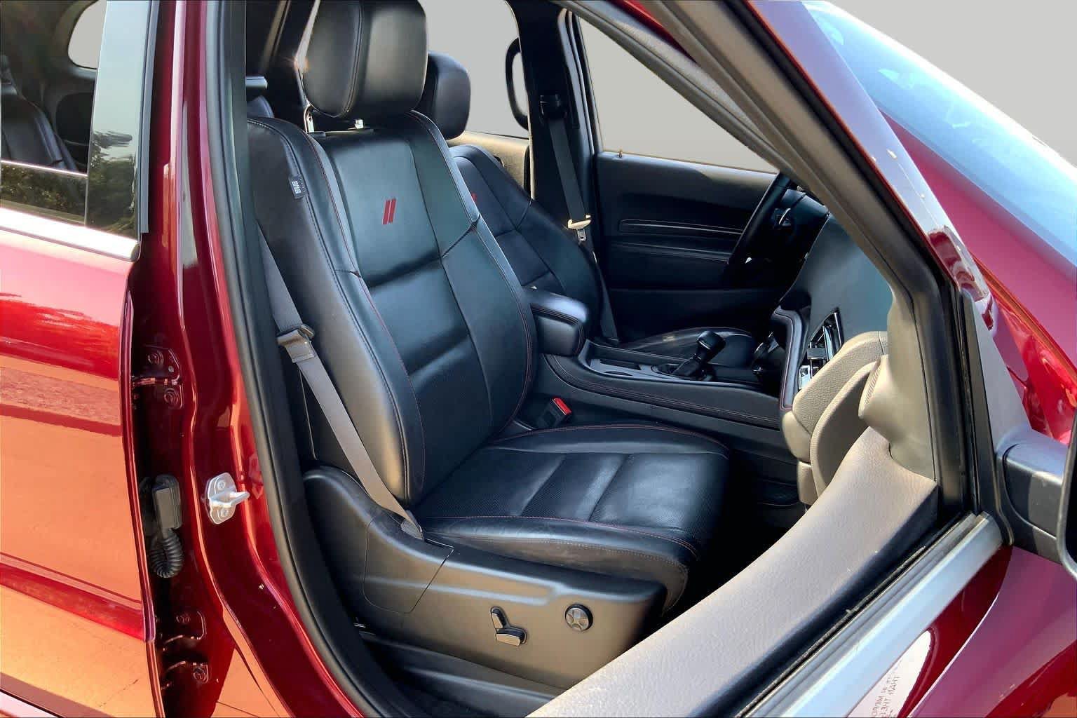 Used 2023 Dodge Durango R/T RWD image 9