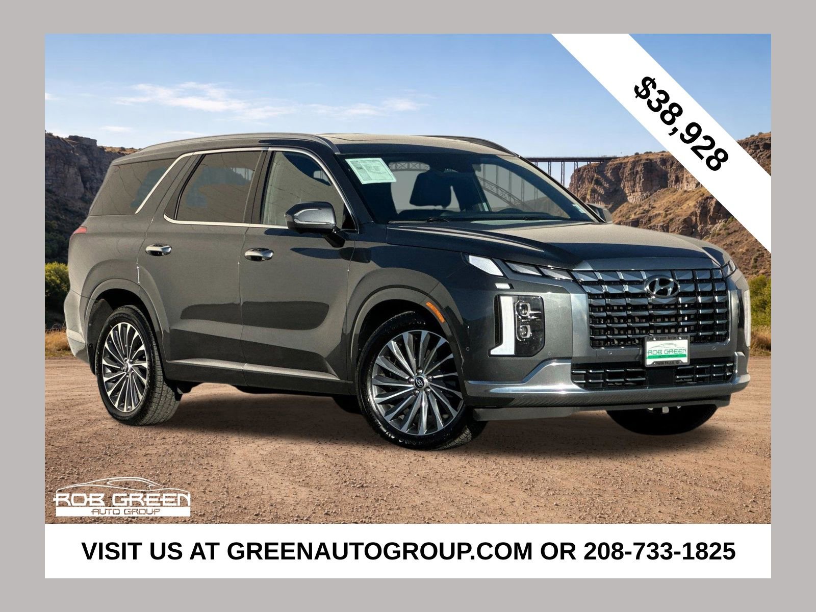 Used 2023 Hyundai Palisade Calligraphy image 1