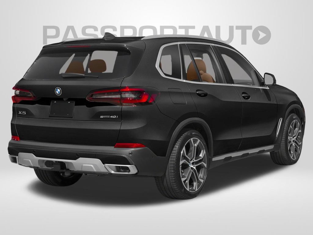 Used 2023 BMW X5 xDrive40i w/ M Sport Package AWD/4WD image 2