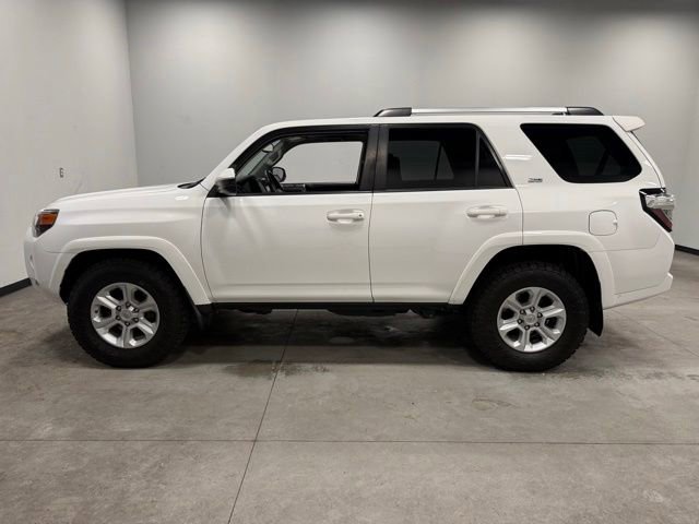 Used 2021 Toyota 4Runner SR5 RWD image 8