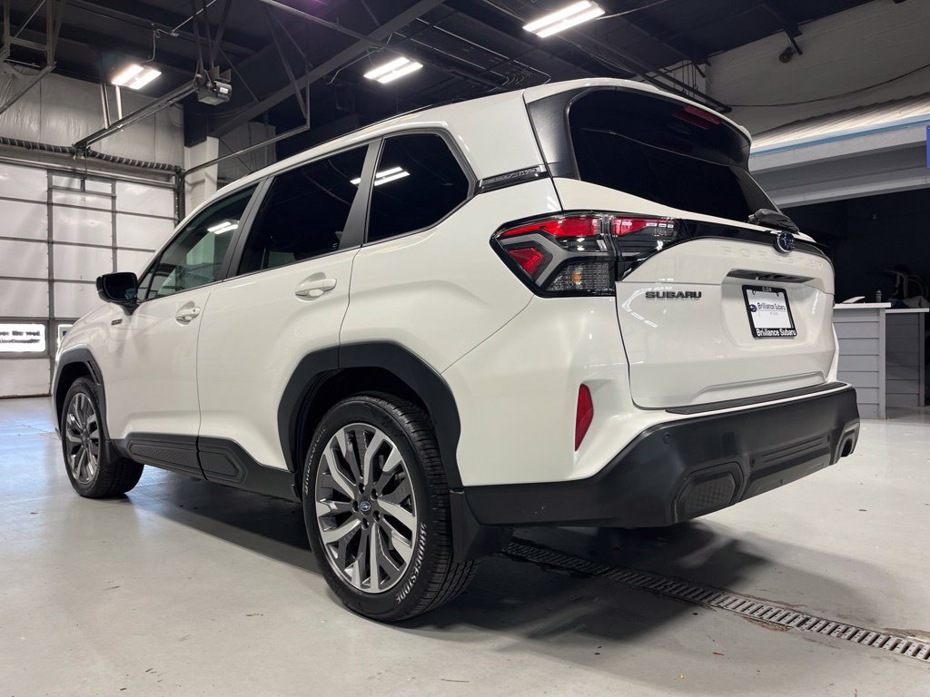 Used 2026 Subaru Forester Touring AWD/4WD image 5