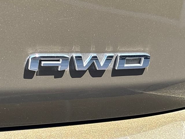 Used 2023 GMC Terrain Denali AWD/4WD image 5