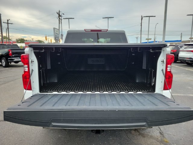 Certified 2024 Chevrolet Silverado 1500 LT w/ Z71 Off-Road Package AWD/4WD image 30