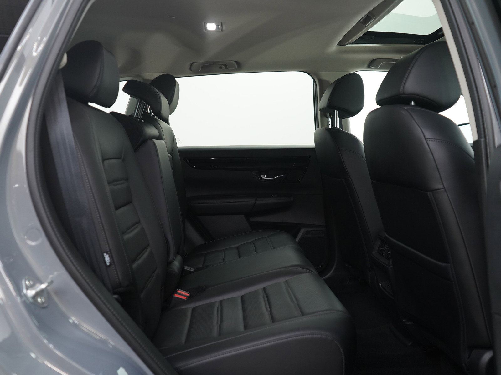 Used 2025 Honda CR-V EX-L image 12