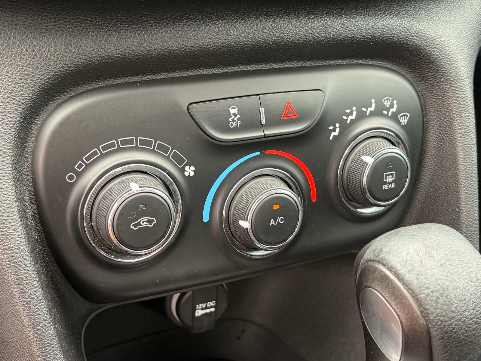 Used 2016 Dodge Dart SE w/ Convenience Group FWD image 22