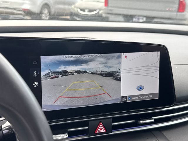 Used 2025 Hyundai Elantra SEL FWD image 21
