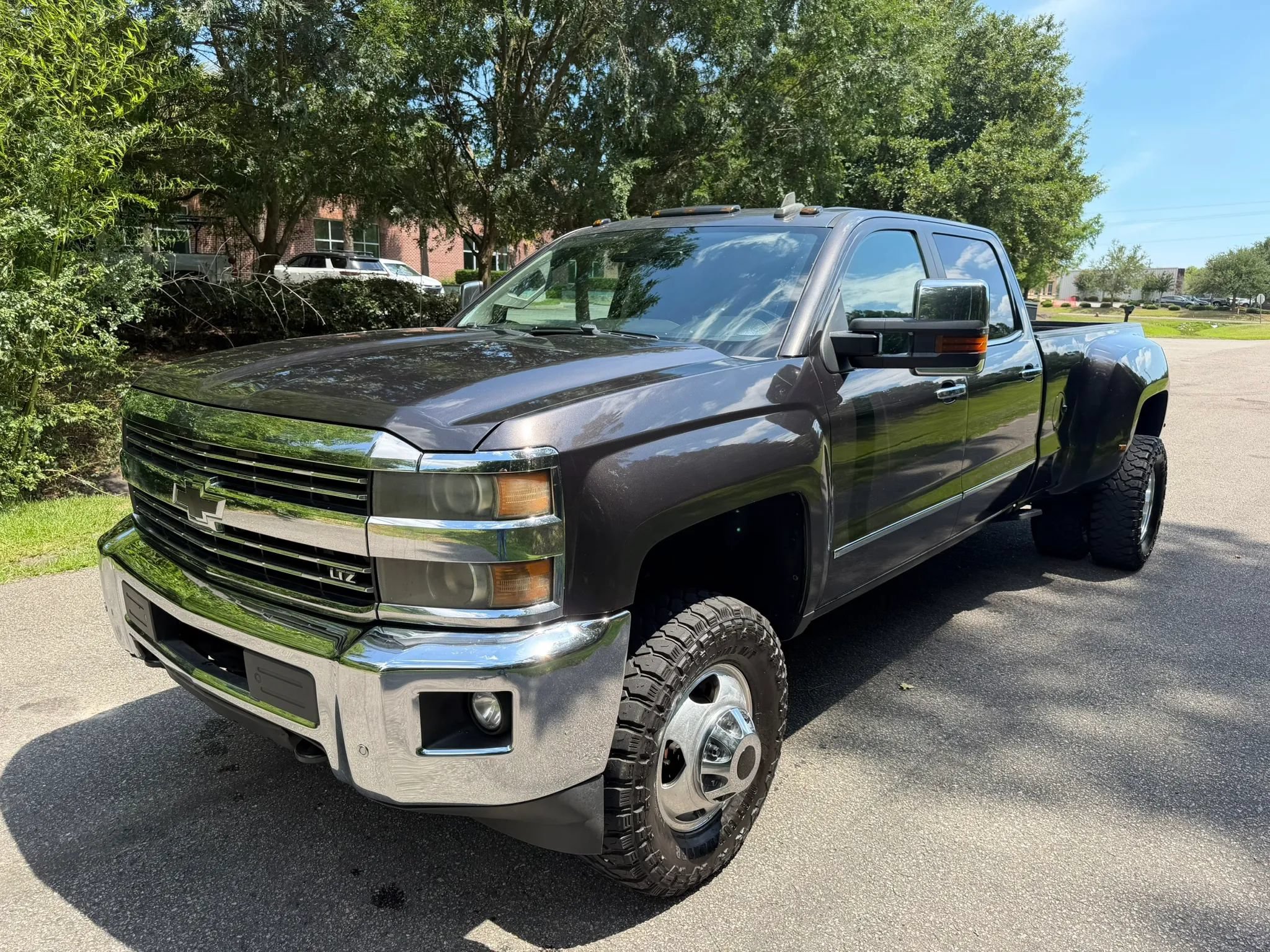 Used 2015 Chevrolet Silverado 3500 LTZ w/ Duramax Plus Package AWD/4WD image 1