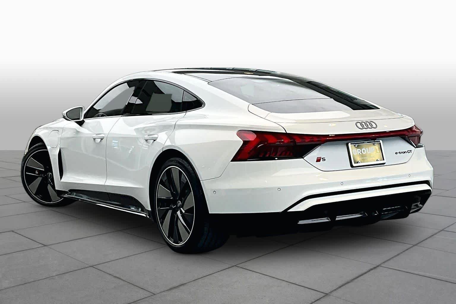 Certified 2025 Audi S e-tron GT Prestige w/ Prestige Package AWD/4WD image 11