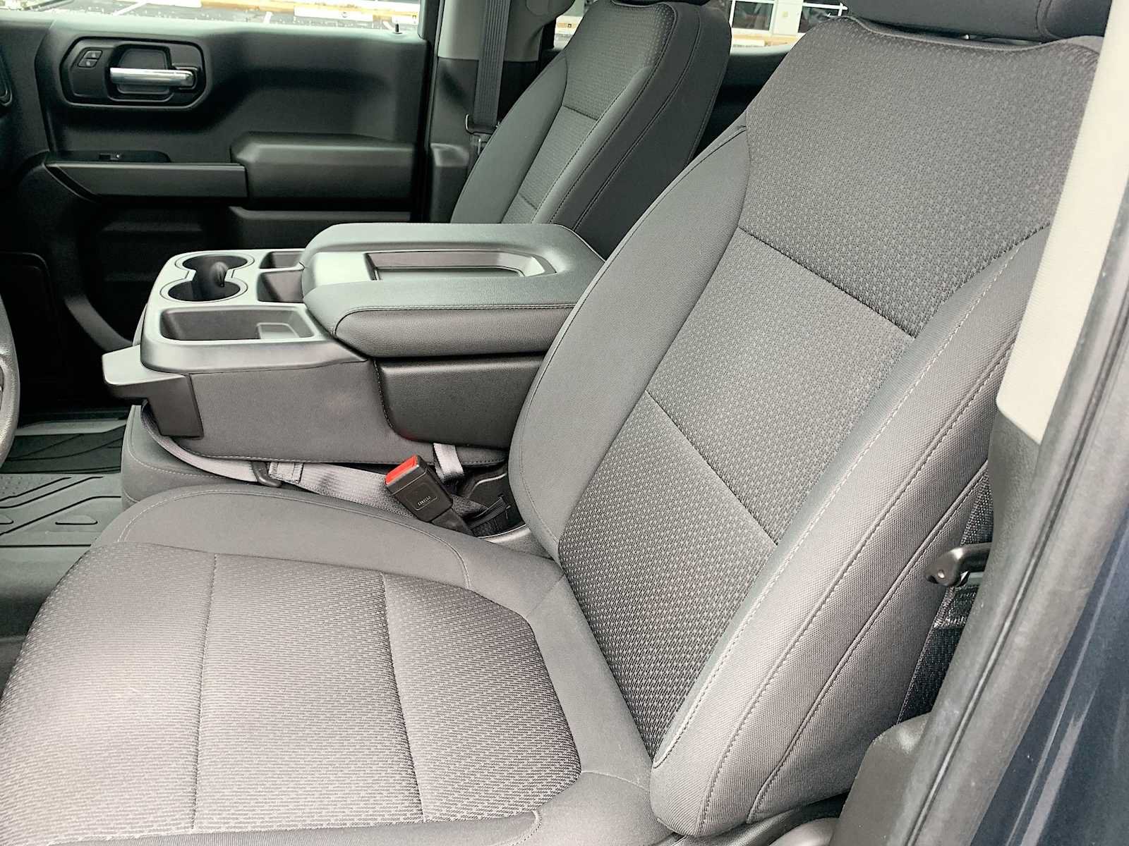 Certified 2021 Chevrolet Silverado 1500 Custom w/ LPO, Dark Essentials Package AWD/4WD image 17
