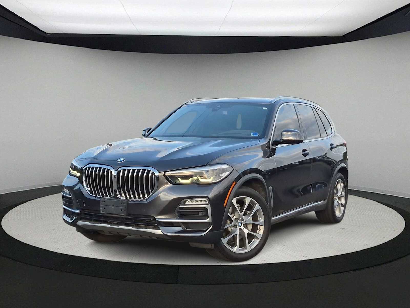 Used 2019 BMW X5 xDrive40i w/ Premium Package 2 AWD/4WD image 1
