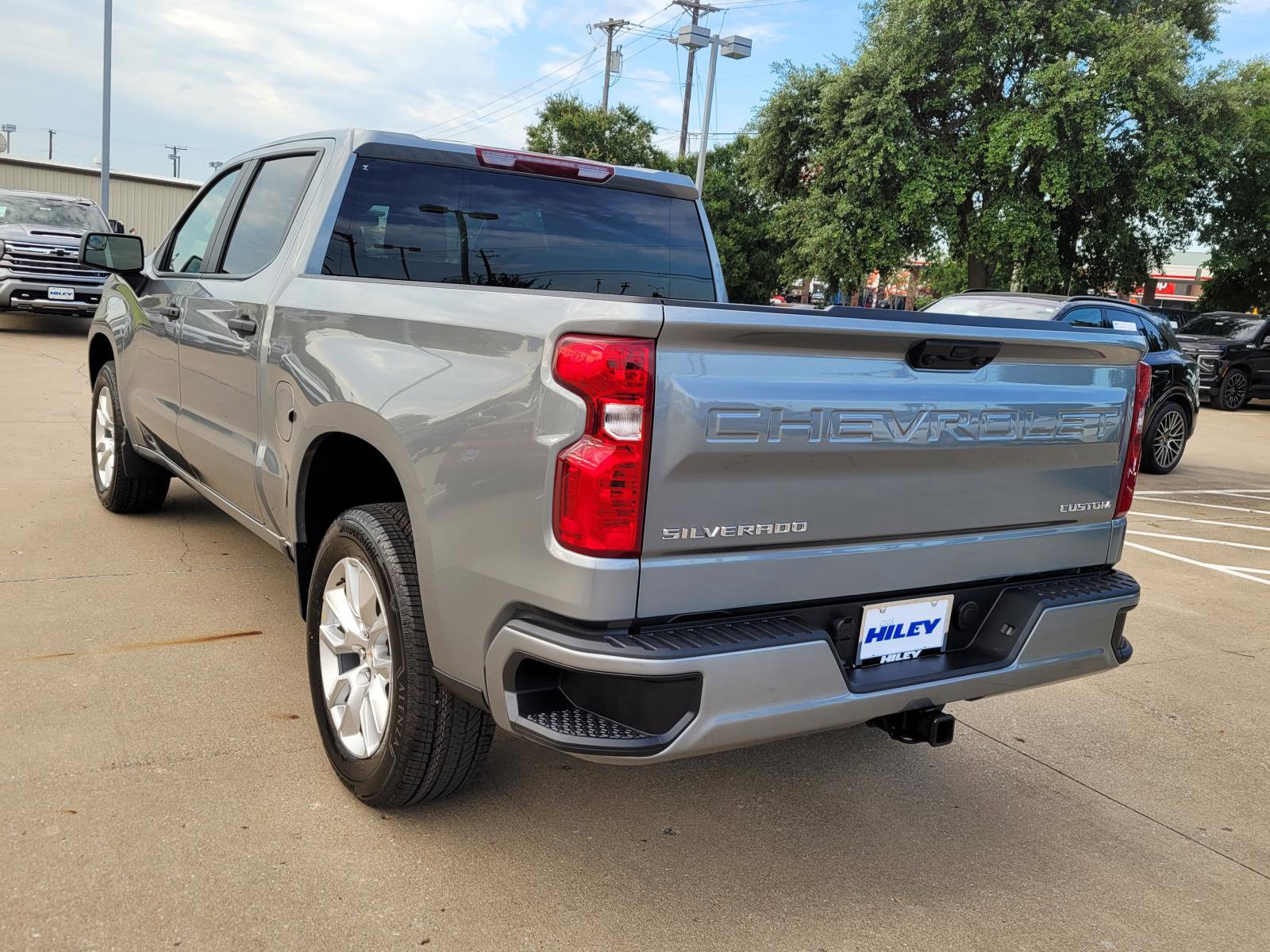 New 2026 Chevrolet Silverado 1500 Custom RWD image 3