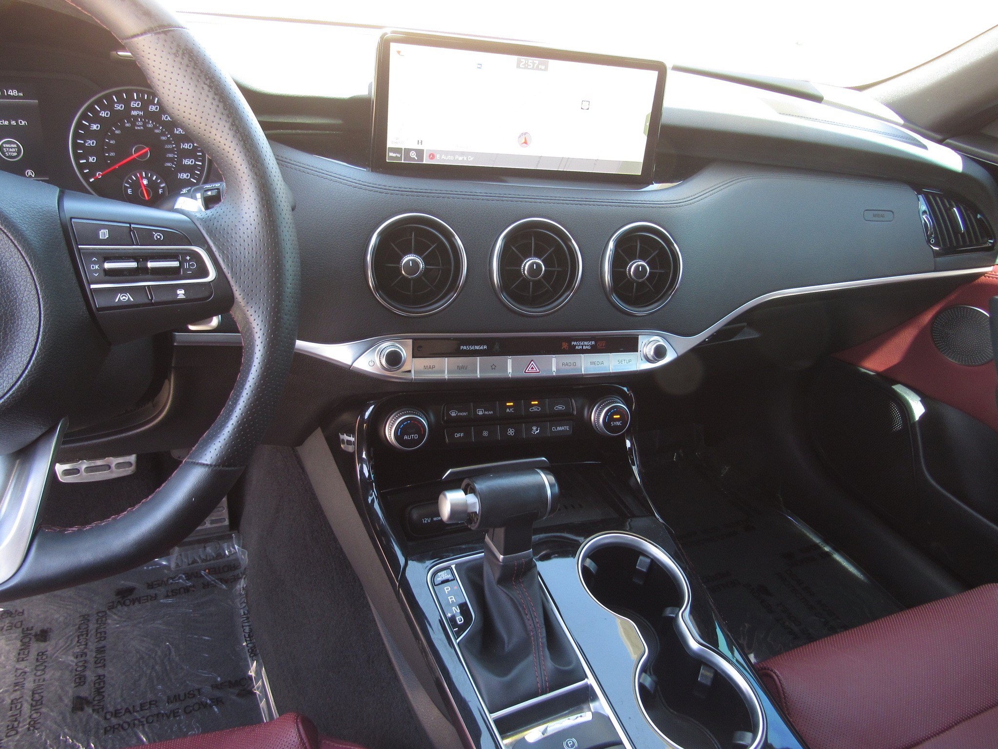 Used 2022 Kia Stinger GT-Line w/ Sun & Sound Package RWD image 17
