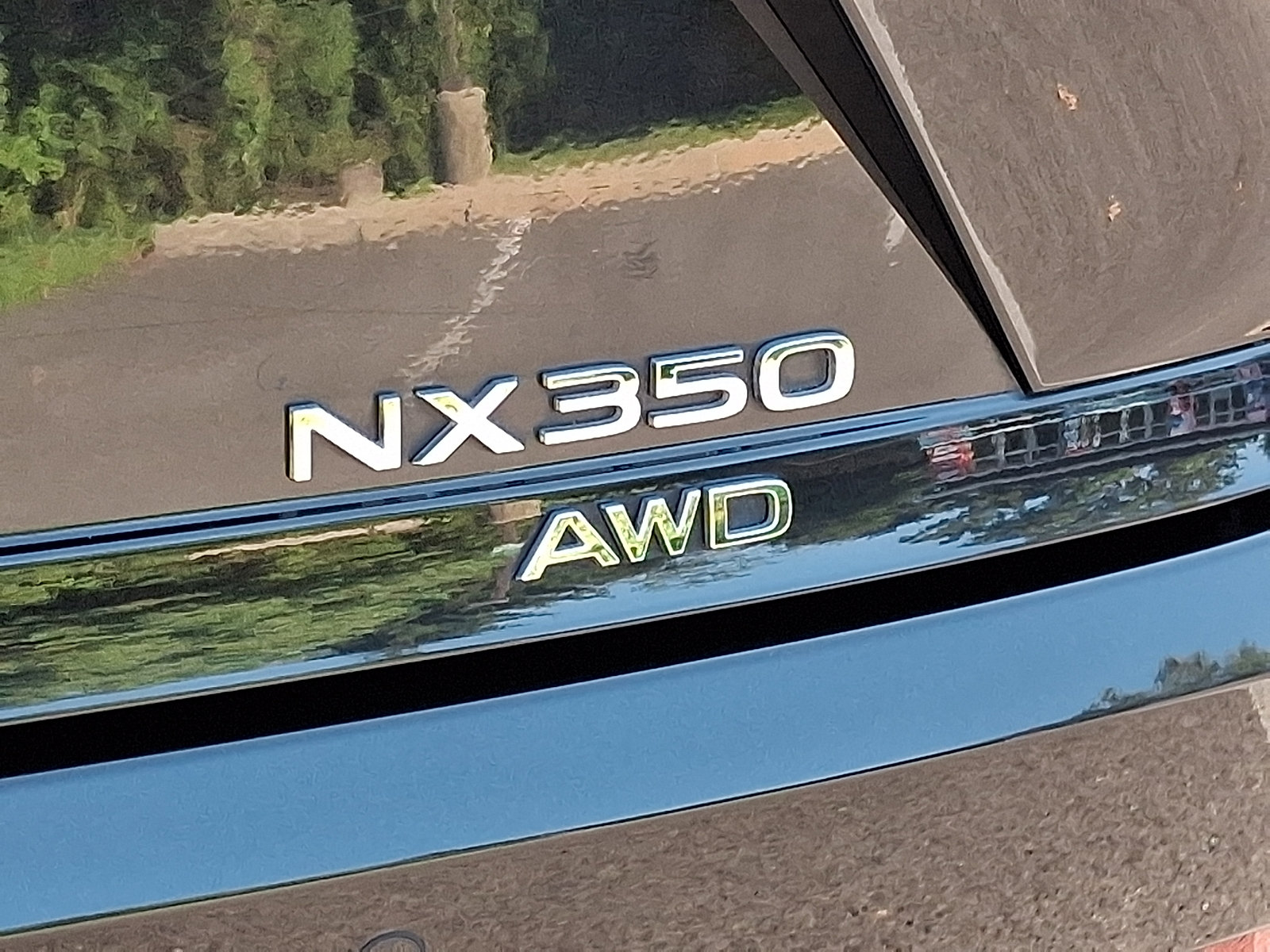 Certified 2025 Lexus NX 350 AWD w/ Accessory Package (2T) image 30