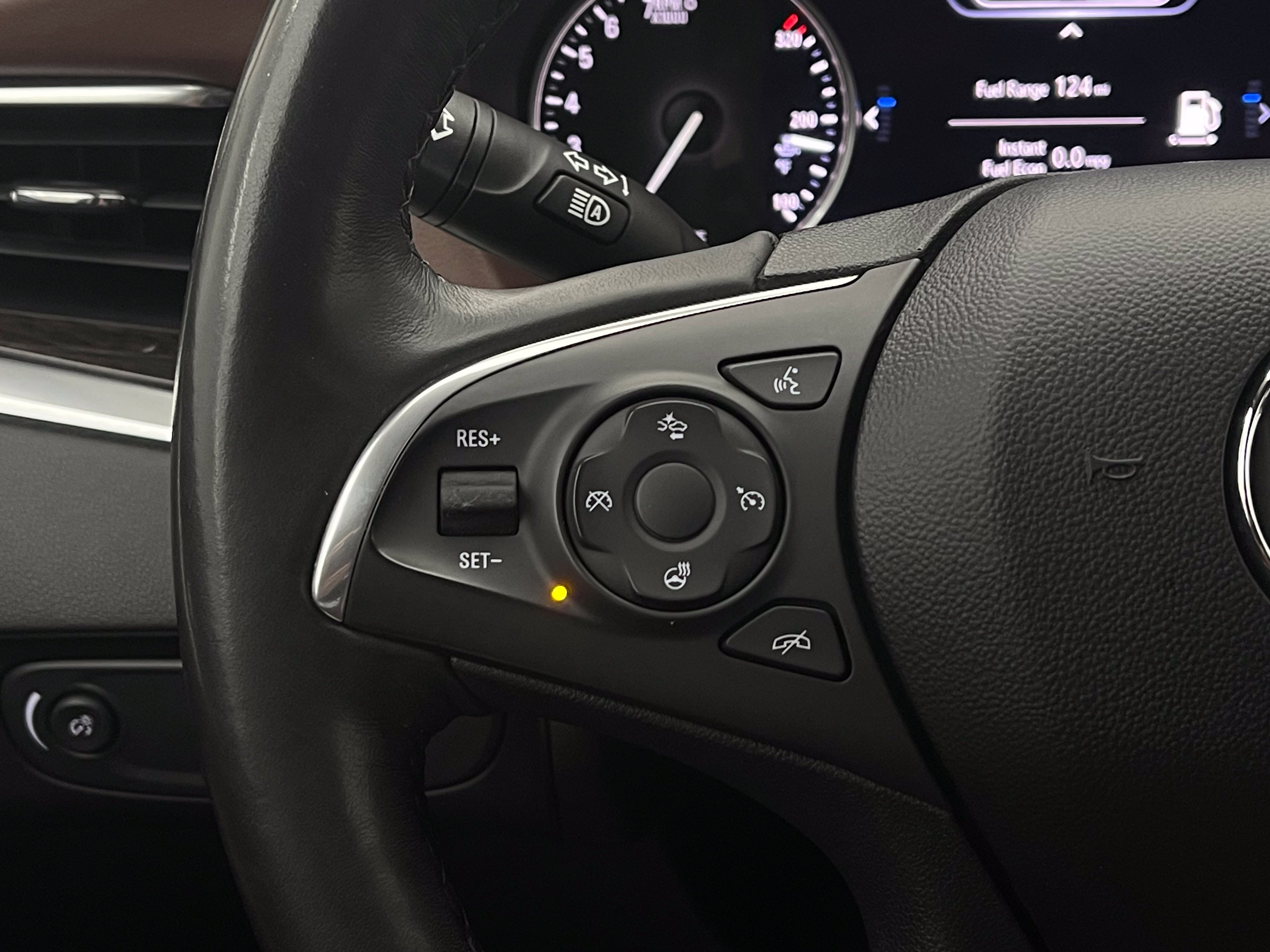 Used 2020 Buick Enclave Avenir w/ Avenir Technology Package FWD image 26