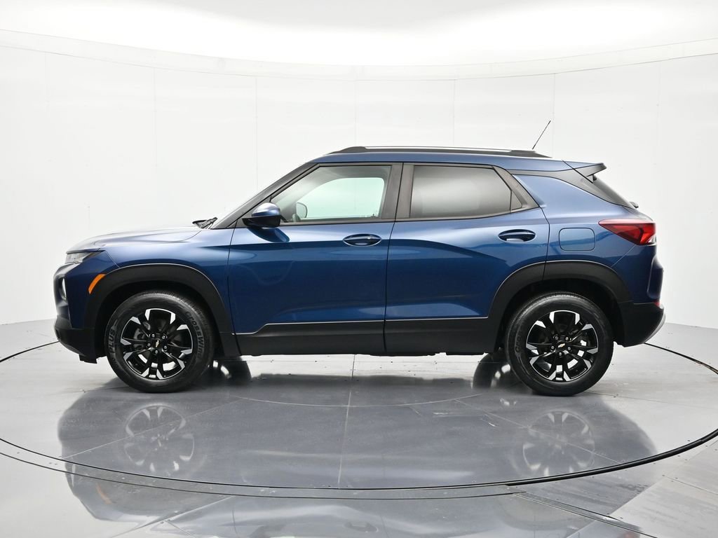 Used 2021 Chevrolet TrailBlazer LT w/ Convenience Package FWD image 8