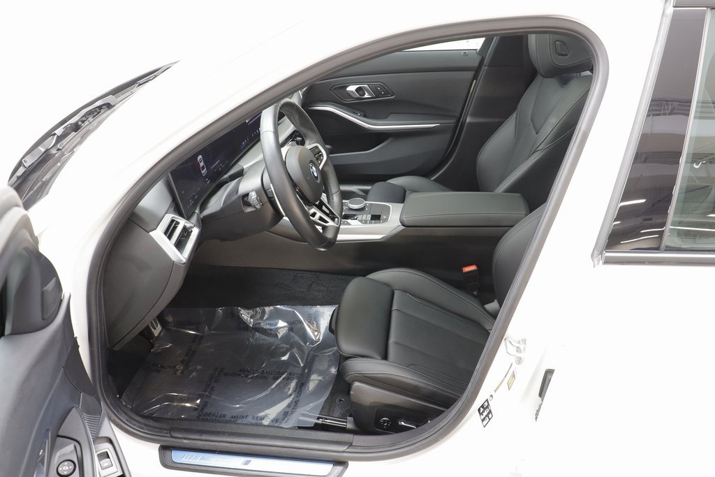 Certified 2025 BMW 330i xDrive Sedan w/ M Sport Package image 6