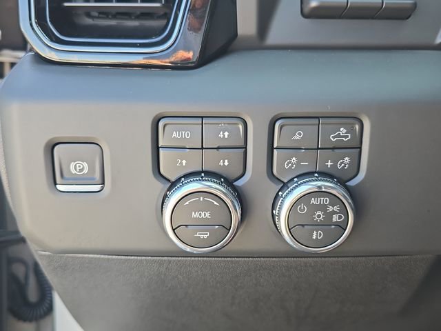 New 2026 GMC Sierra 2500 AT4 w/ Technology Package image 24