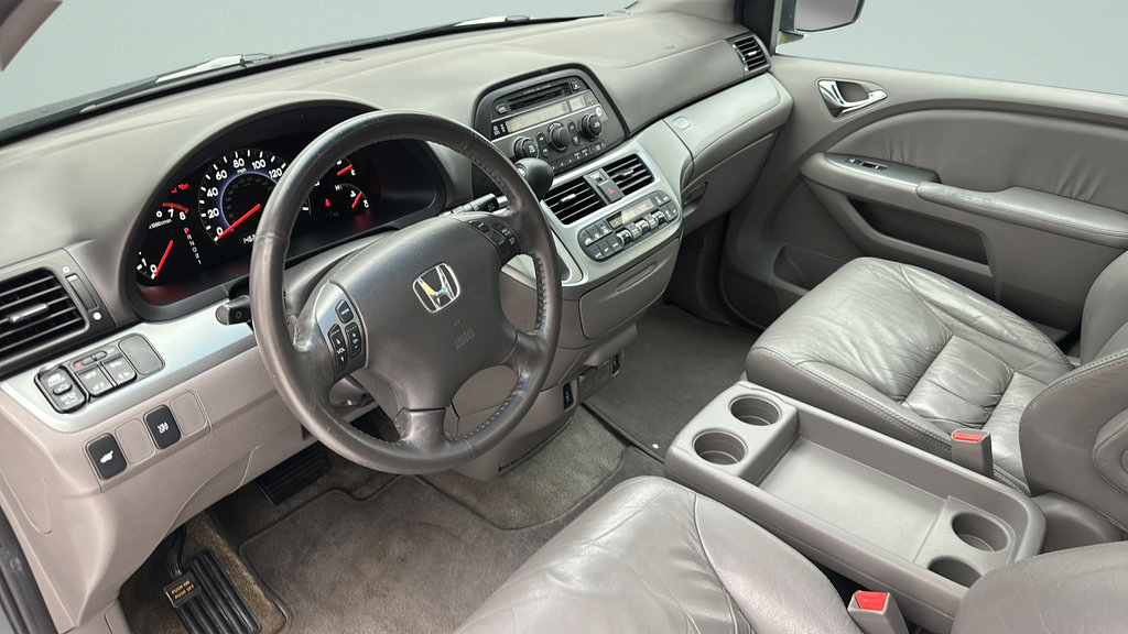 Used 2010 Honda Odyssey EX-L image 12