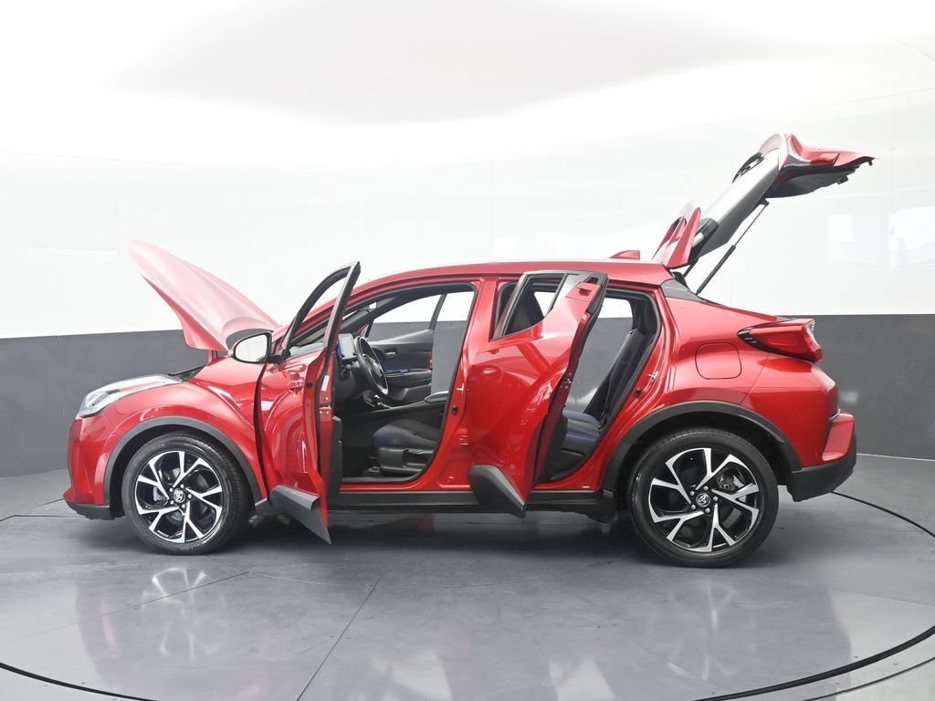 Used 2021 Toyota C-HR XLE FWD image 73