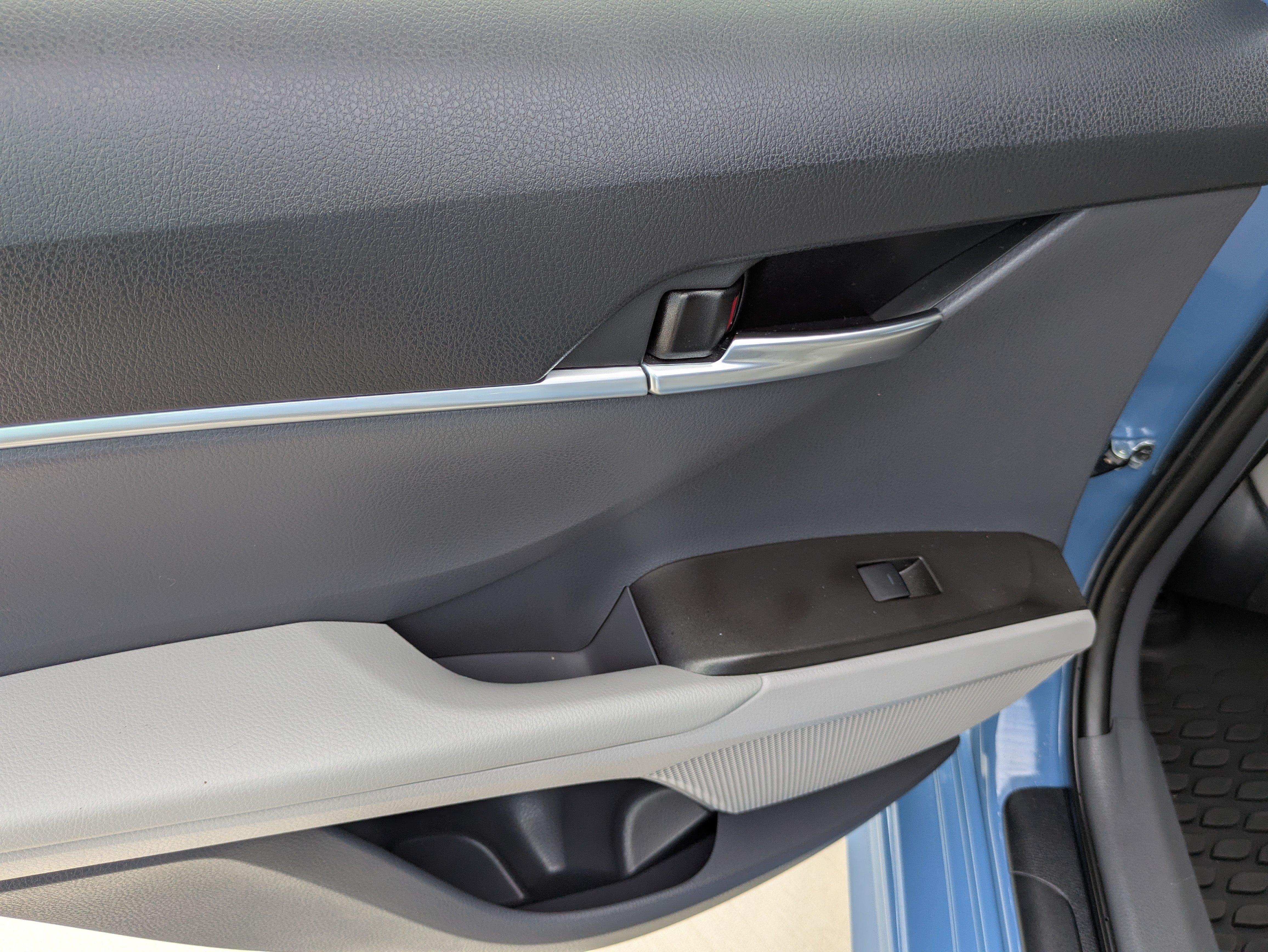Certified 2023 Toyota Camry SE FWD image 14